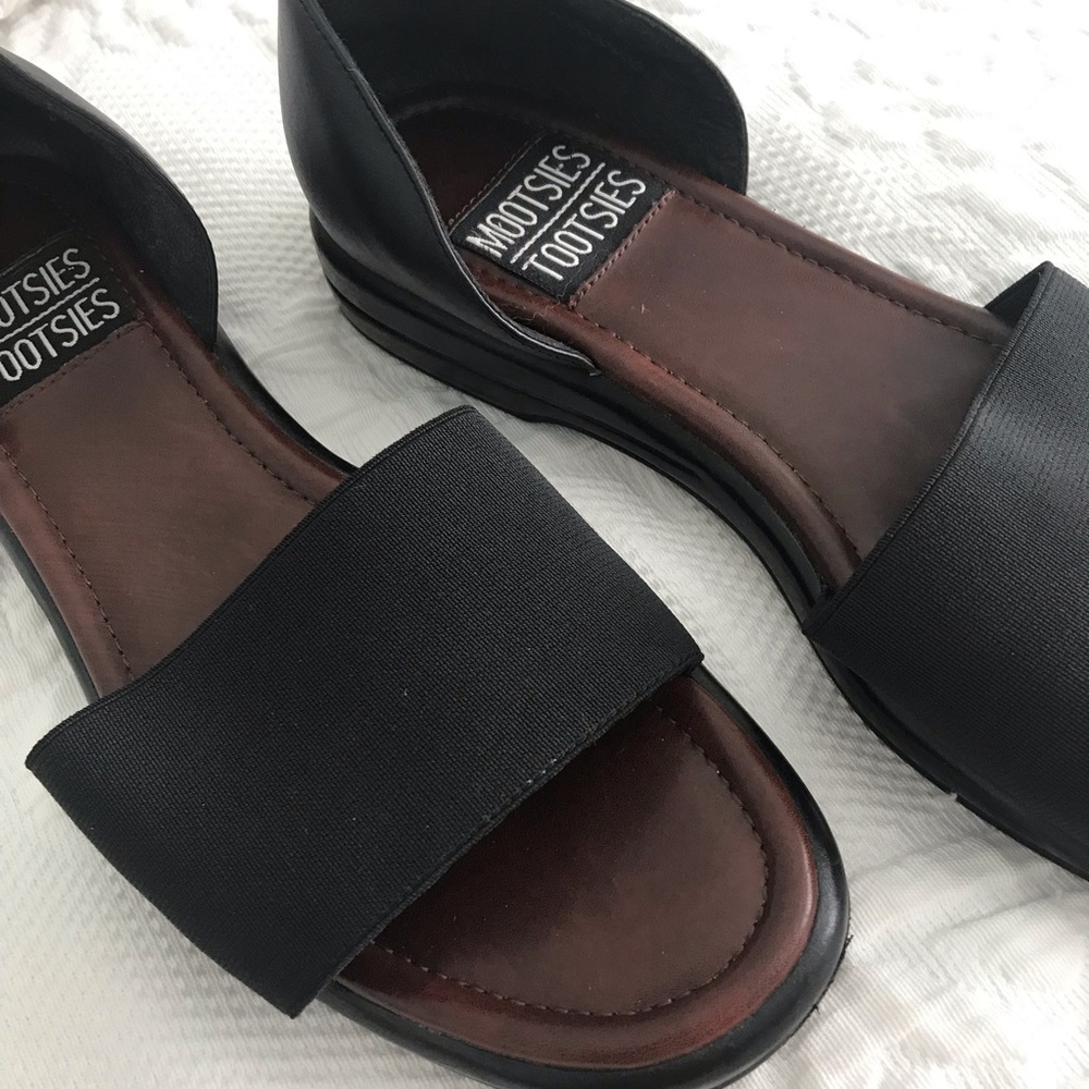 Mootsies Tootsies Black Leather Sandals